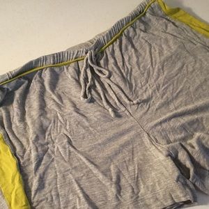 🌼FREE W/BUNDLE🌼 LA CHEMISE PJ Shorts Gray